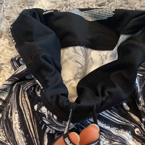 Black and white and mesh Victoria Secret leggings!! - Picture 4 of 5